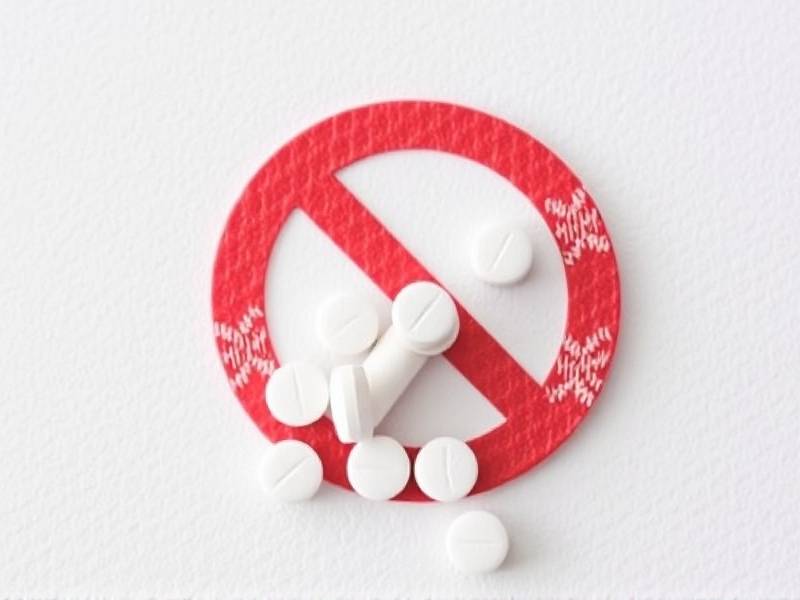 Does Wellbutrin Really Help Quit Smoking? A Comprehensive Review