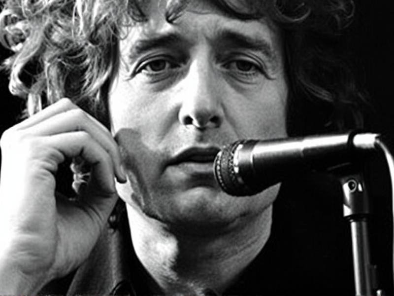 Did Bob Dylan Really Quit Smoking Cigarettes?