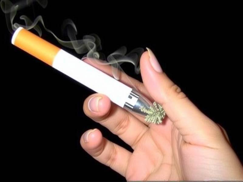 Should I Quit Smoking Weed? Reddit Users Share Their Thoughts