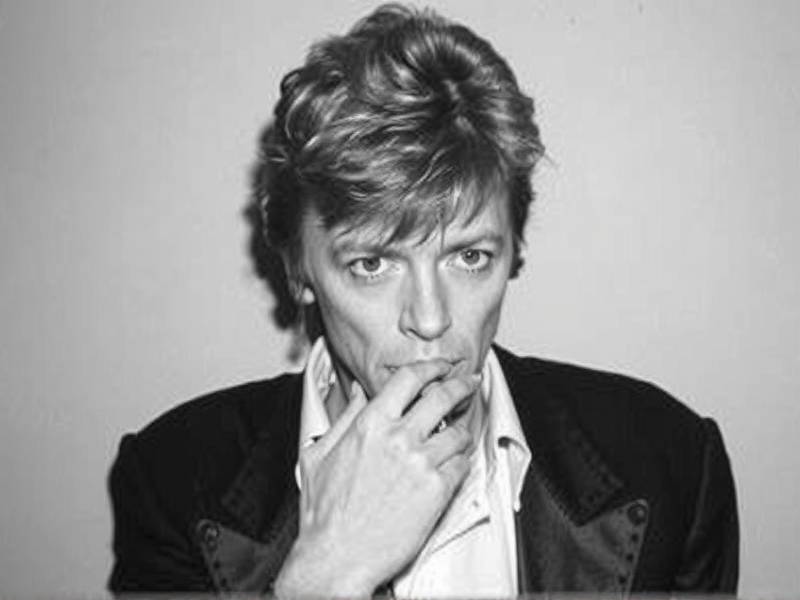 Did Bowie Really Quit Smoking? The Truth Behind the Legend