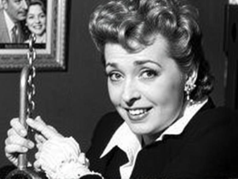 Did Lucille Ball Really Quit Smoking? The Truth Behind the Legend